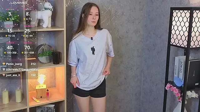 Вебкам-шоу VirgieQuill
