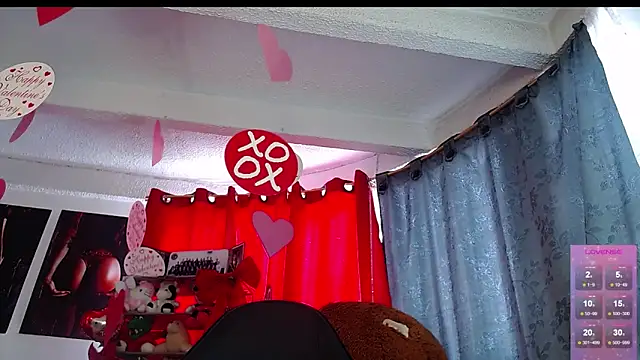 Czat XXX na żywo – Niky_777