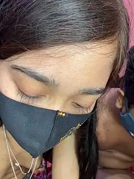 MayaCouple-1's Webcam Show