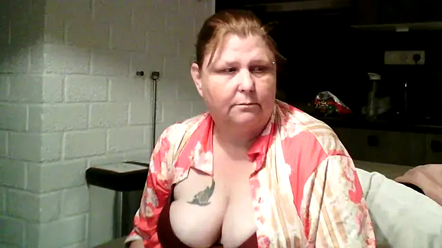 Sylviastar46 Webcam Show