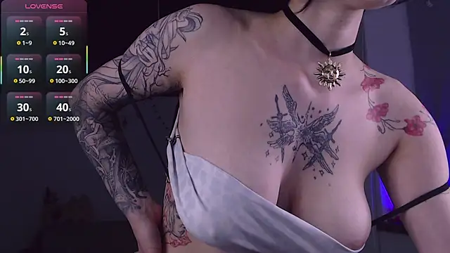 Chat XXX en directo de Akiko_Hentai