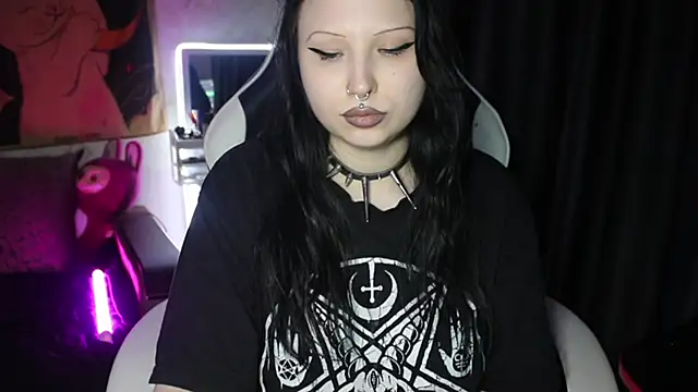 Chat XXX en directo de Kitty_goth