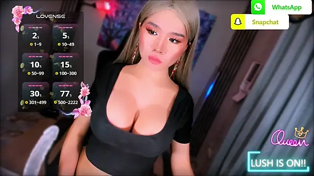 xBigSurpriseLorainex ওয়েবক্যাম শো