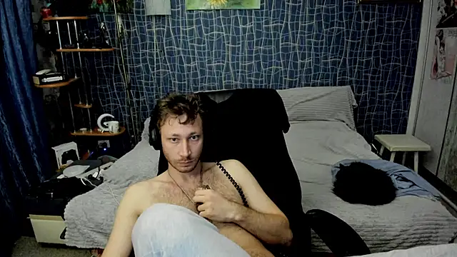 CuteBoy228 webkamerás műsora
