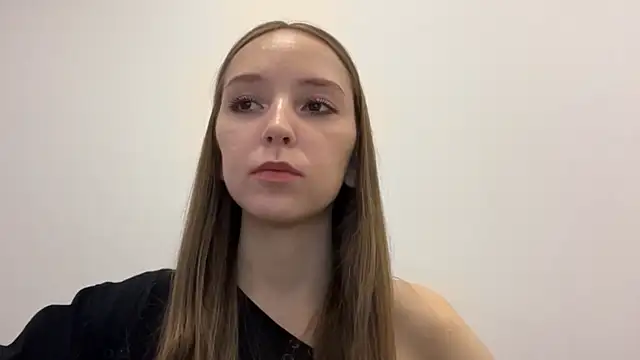QueenBalensiefen Chat XXX in diretta