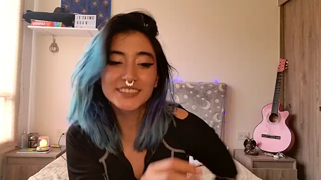 Živý XXX chat LunaisBack
