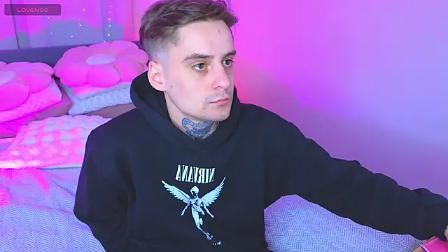 drillfi11 Chat XXX live