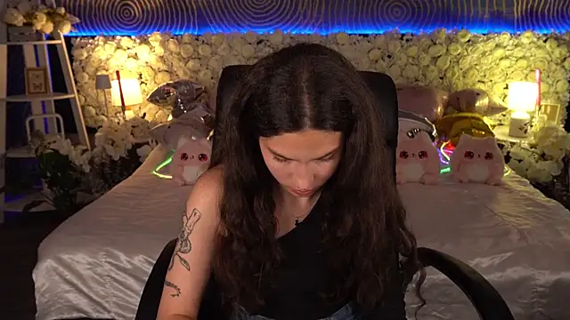 BabyFlowerr Chat XXX in diretta