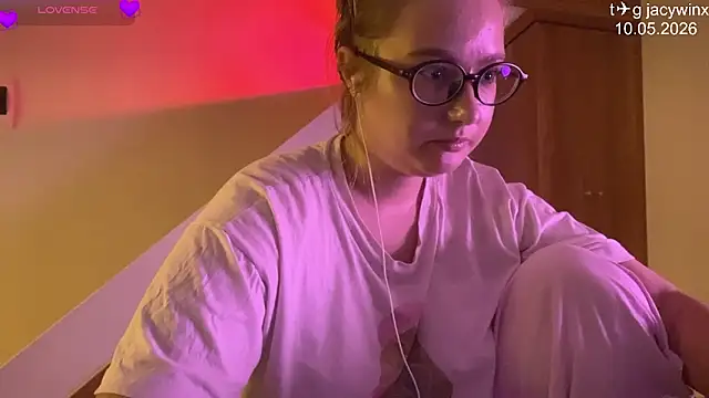 Chat +18 de JacyWinslat ao vivo