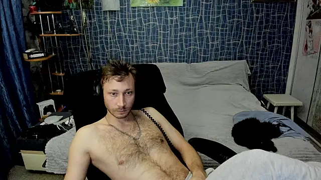 CuteBoy228's Webcam Show