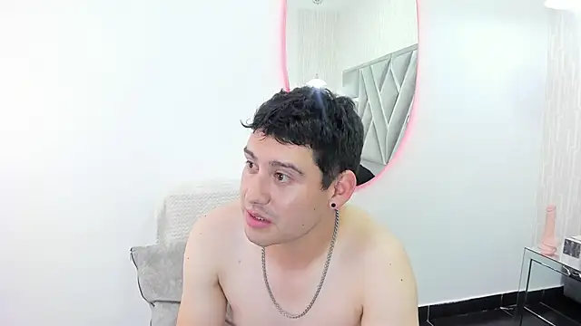 Kalix_Taylor Adlı Modelin Web Kamerası Şovu