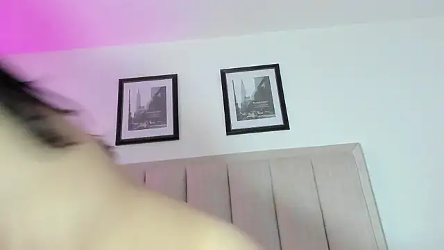 ZarayFeet's Webcam Show