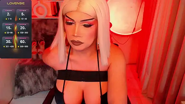 deliciousClaire's Webcam Show