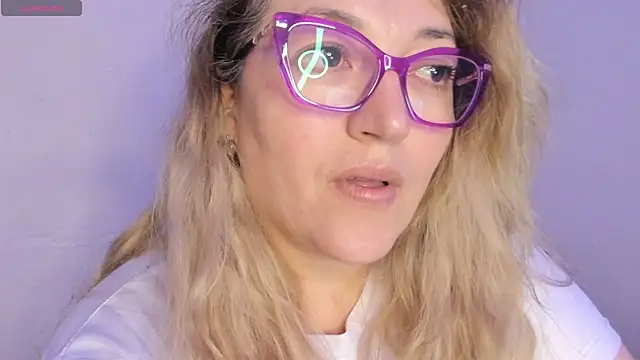 Naty_Mature_ Adlı Modelin Web Kamerası Şovu