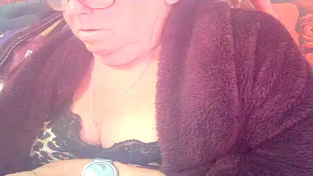 Playful_MILF_Demi's Webcam Show
