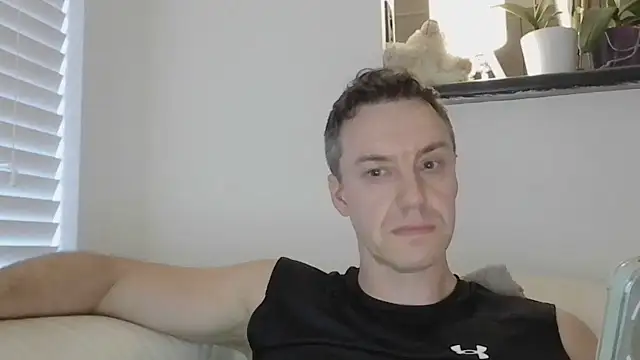 ploki2180 Webcam-Show