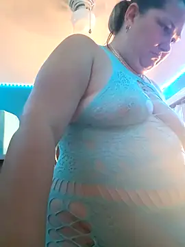 SexyNikki6969: онлайн-секс-чат