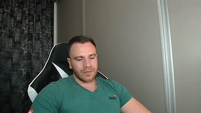 Thori92 webcam show