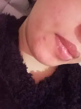 Beerrry Adlı Modelin Canlı XXX Sohbeti