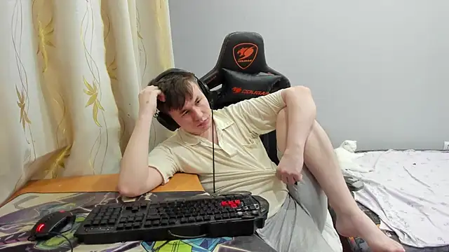 Вебкам-шоу iliaskrislove