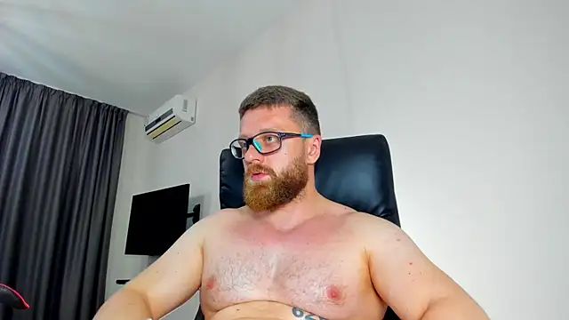 Findom_guy's Webcam Show