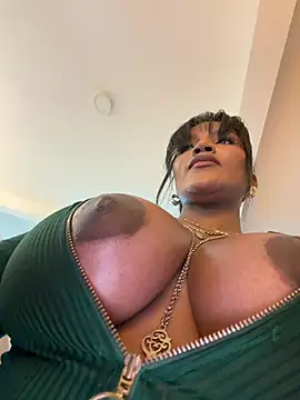 Chat XXX en directo de moonlight_j
