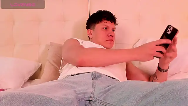 eddyluna_'s Webcam Show