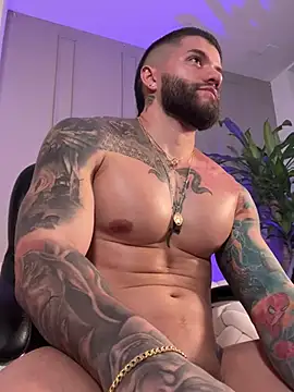 Chat XXX en directo de Frank_Farrell