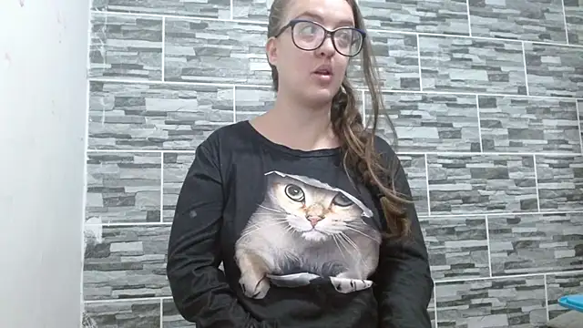 XXX chat uživo modela Venus_Santana