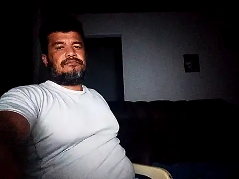 XXX chat uživo modela tarra122