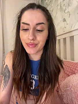 AriaAdda live XXX chat