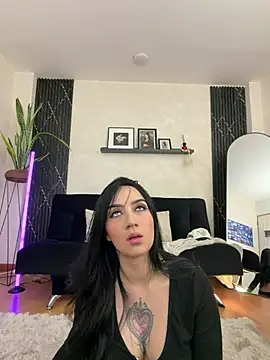 EmmyEvans1 Live XXX-chat