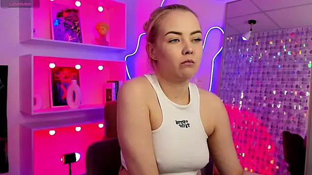 StephanieSweety Live XXX Chat