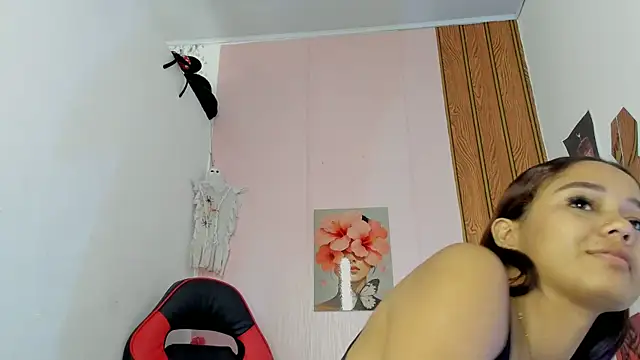 Онлайн чат XXX MarianaManzur