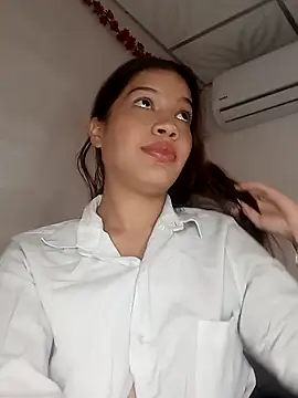 incogniitolove_ Pertunjukan Webcam