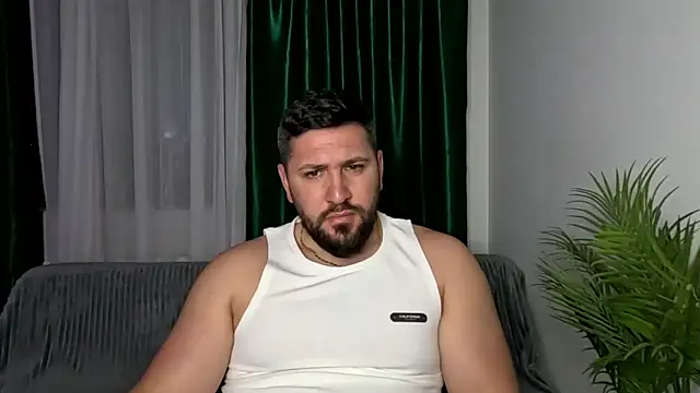 Gold_Alpha_Boy Adlı Modelin Canlı XXX Sohbeti