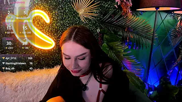 SatiraLux's Live XXX Chat
