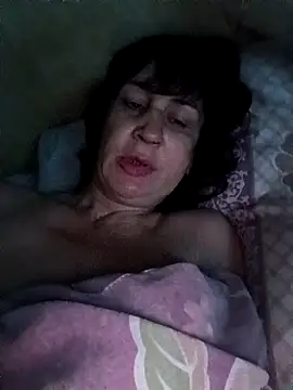 Chat XXX en directo de Laura_Kiss