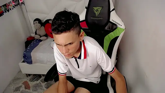 sombra_18n Webbikameraesitys