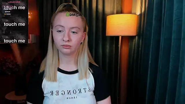 mila_glow1 Chat XXX in diretta