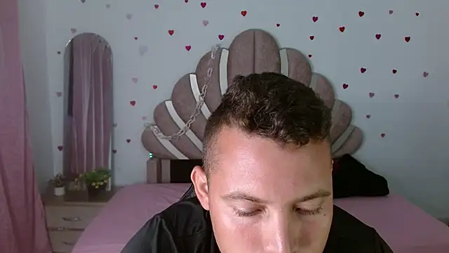 sven_fox723's Webcam Show