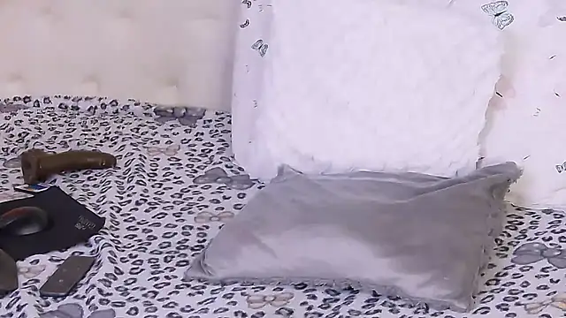 PerfectMom's Live XXX Chat