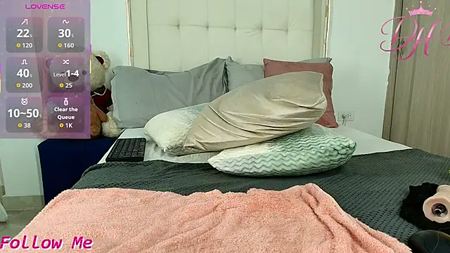 Živý XXX chat Daphne_Hills