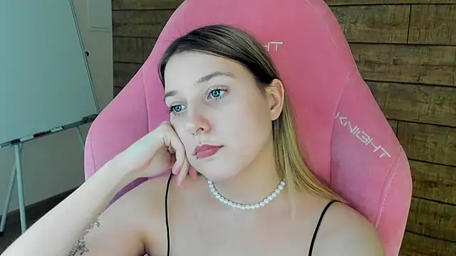 Chat XXX ao vivo de TinnaBurton