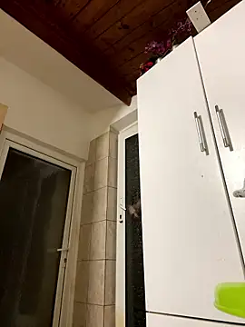 NadiraNoor – Naživo XXX chat