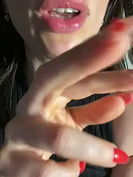 JolieBee Live XXX-Chat