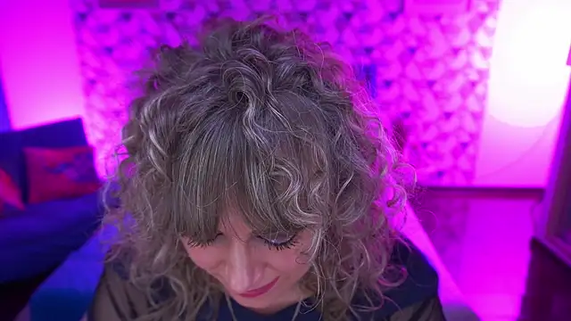 CandyLadyyy Chat XXX in diretta
