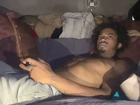 SlimeCrownzOut5 Show in webcam