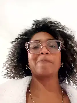 BiiancaEstradaa's Webcam Show