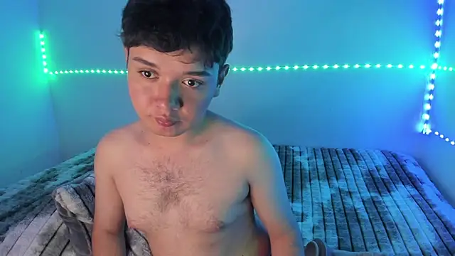 Chat XXX en directo de Kody_Royale